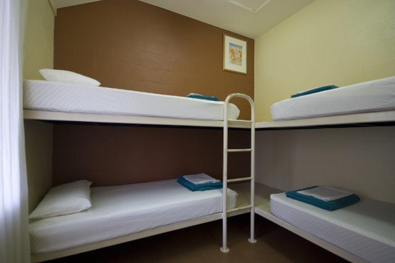 Outback Hotel Ayers Rock Room photo