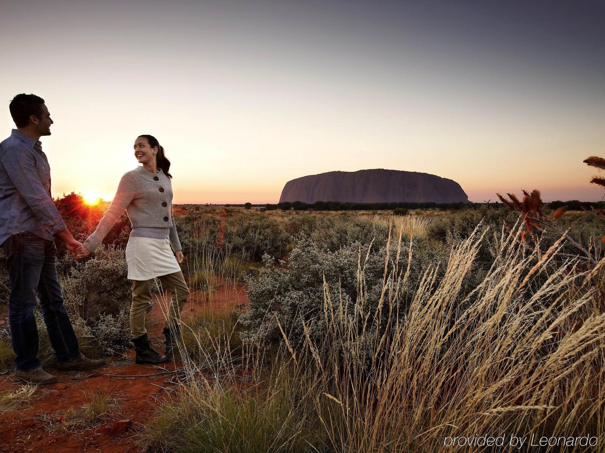 Outback Hotel Ayers Rock Exterior photo